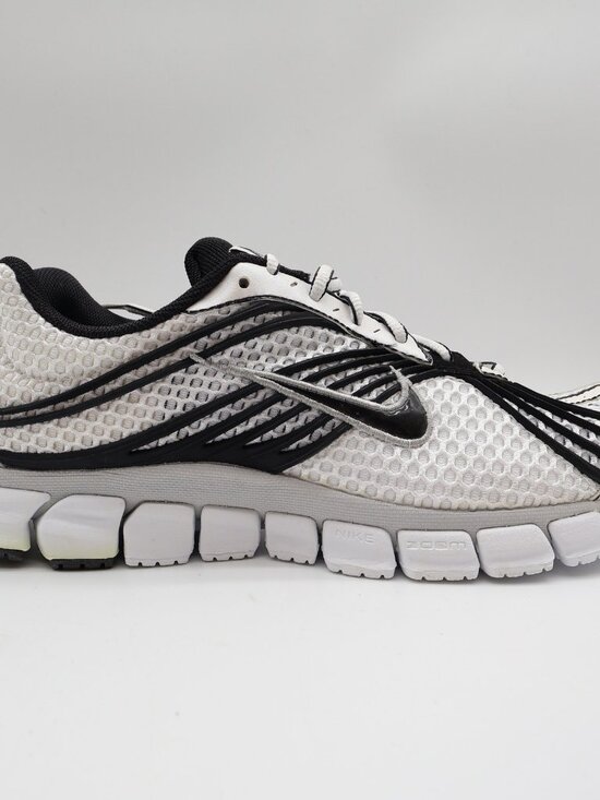 Nike Zoom Skylon+ 11 Men\'s 9 White Black Grey Running Shoes NEW main image 10